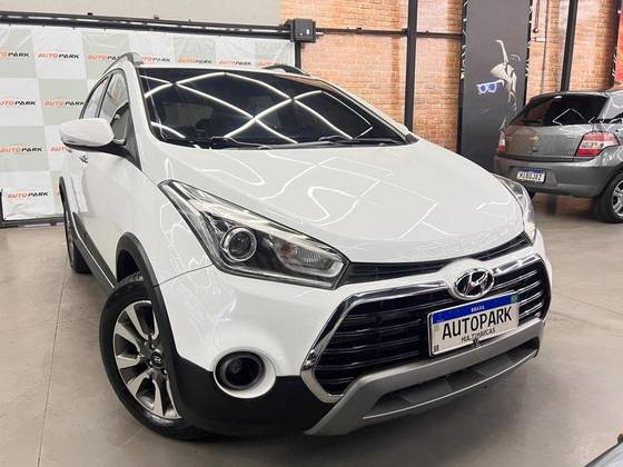 HYUNDAI HB20X 1.6 16V PREMIUM FLEX 4P AUTOMÁTICO